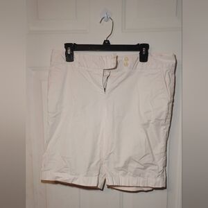 Women's White Vineyard Vines Shorts SIZE 10
